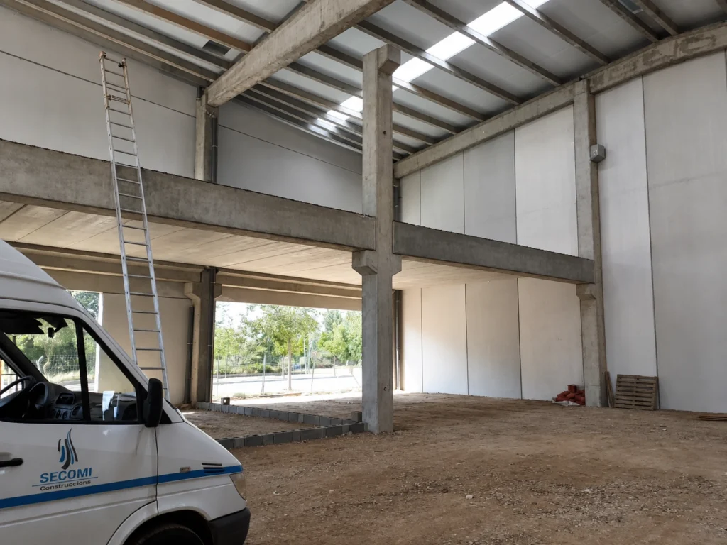 Adecuación interior de sala blanca para Oxynergy Paris en Vilafant